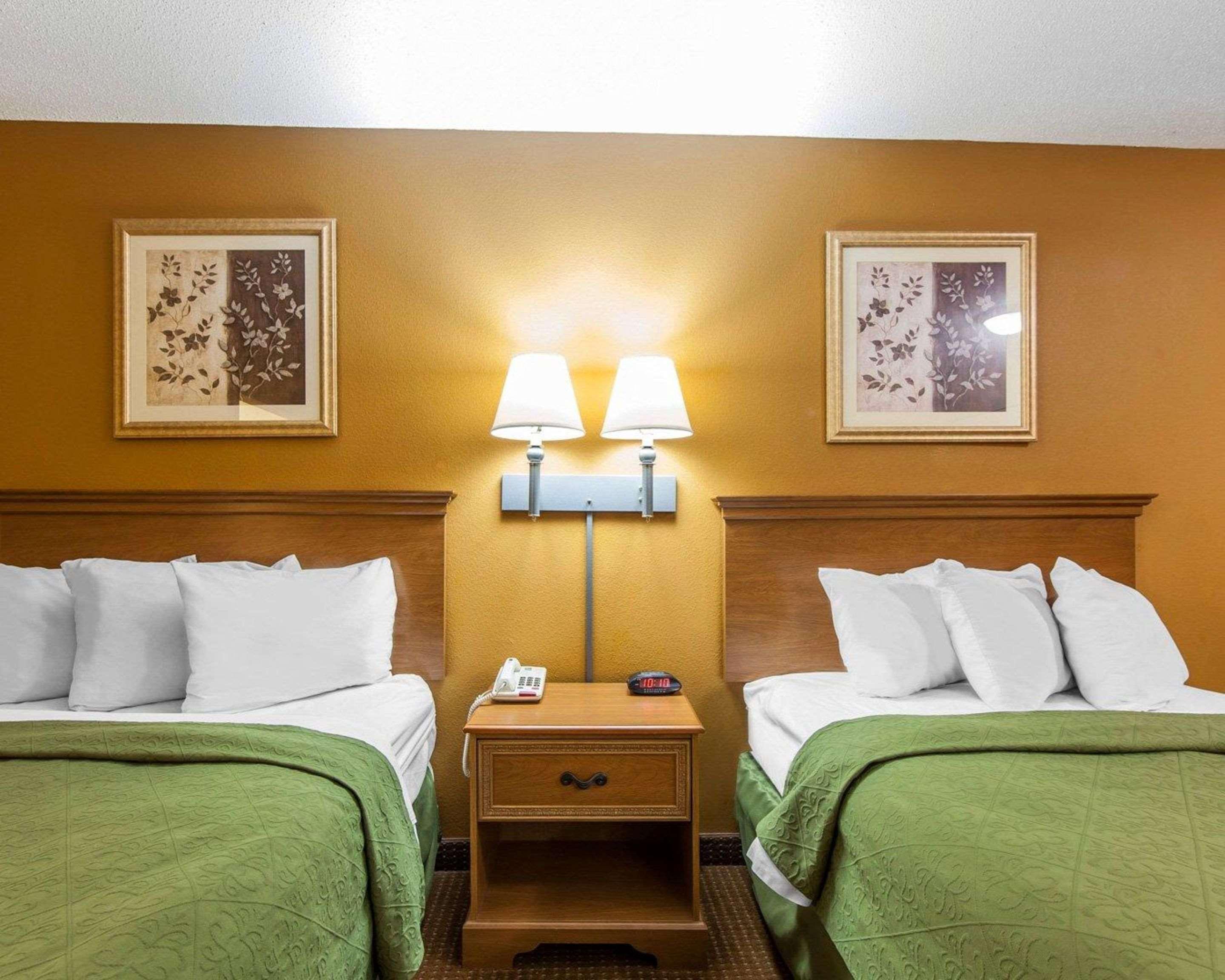 Quality Inn & Suites Картерсвилл Экстерьер фото