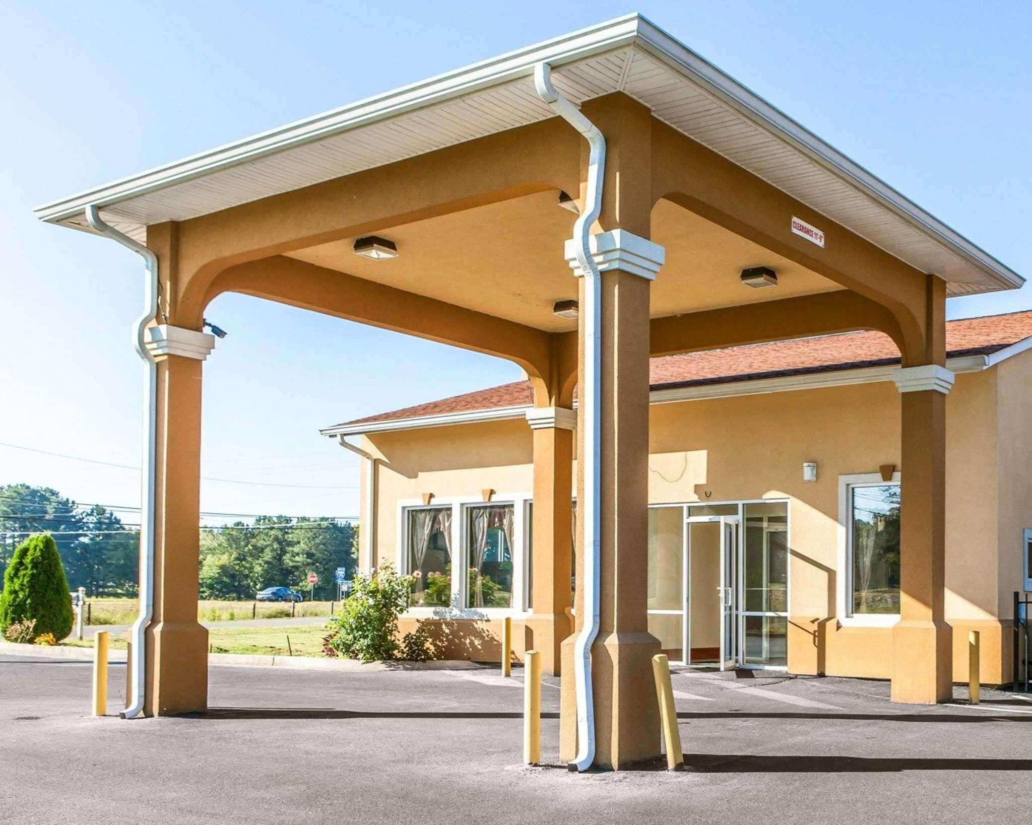 Quality Inn & Suites Картерсвилл Экстерьер фото