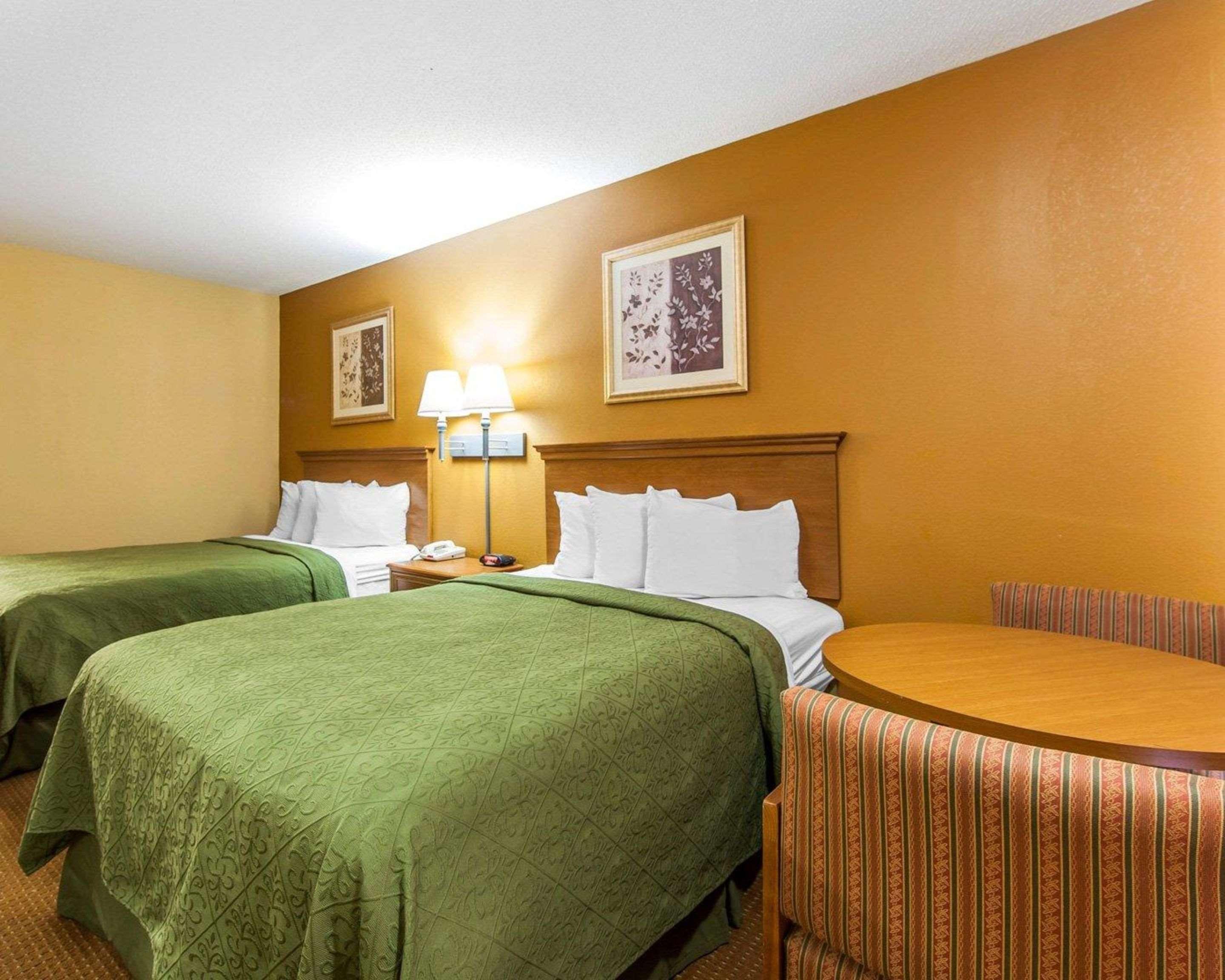 Quality Inn & Suites Картерсвилл Экстерьер фото