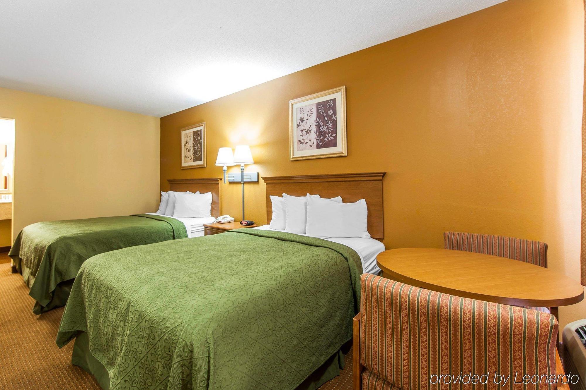 Quality Inn & Suites Картерсвилл Экстерьер фото